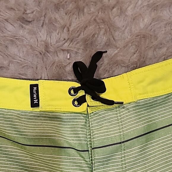 Hurley boys green, bright yellow and black stripped board shorts size 16 - Picture 3 of 5